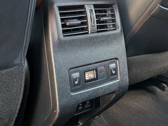 Used 2023 Mitsubishi Outlander SEL image 18