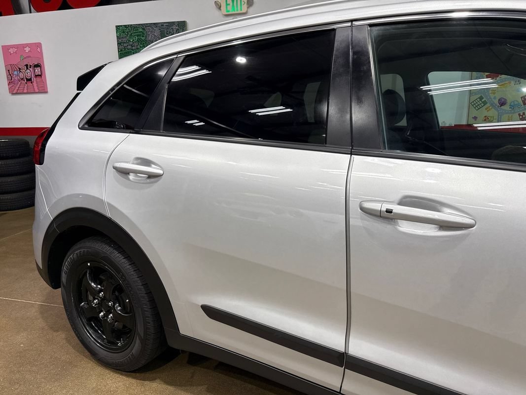 Used 2019 Kia Niro EX Premium w/ Sunroof Package FWD image 59