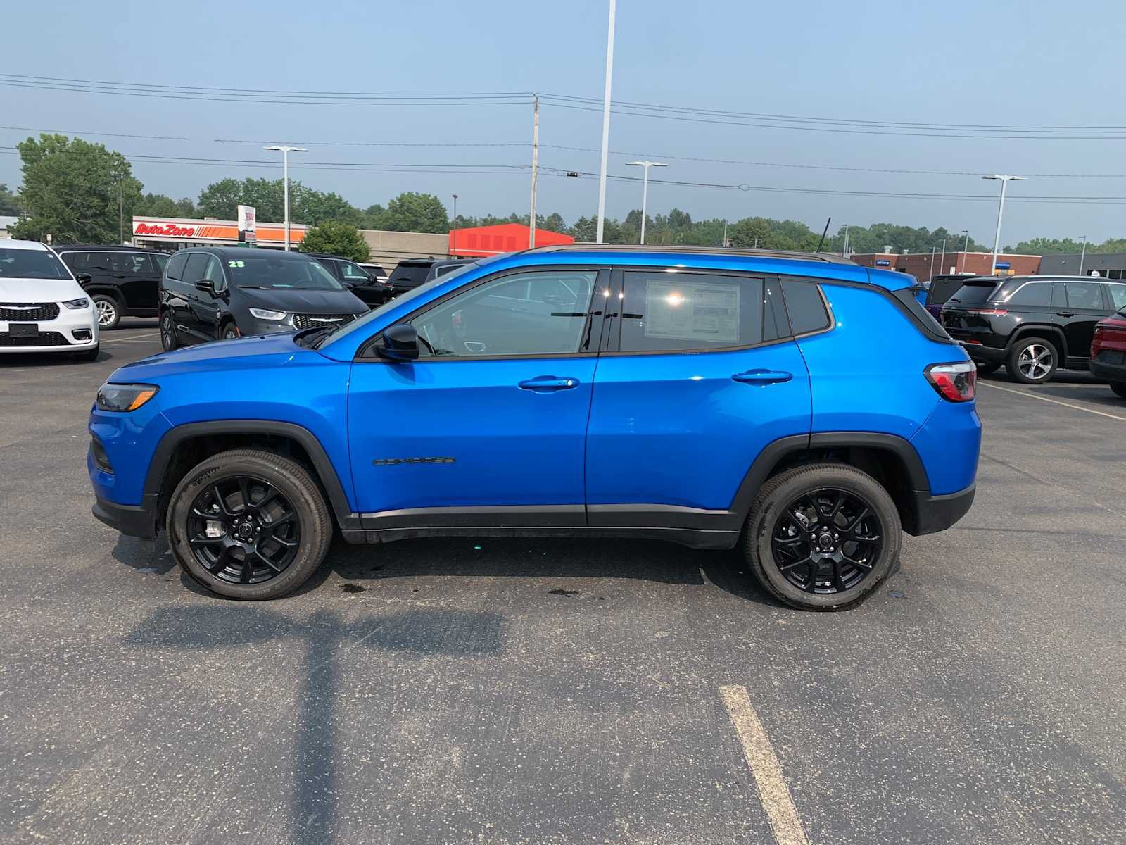 New 2026 Jeep Compass Latitude AWD/4WD image 8