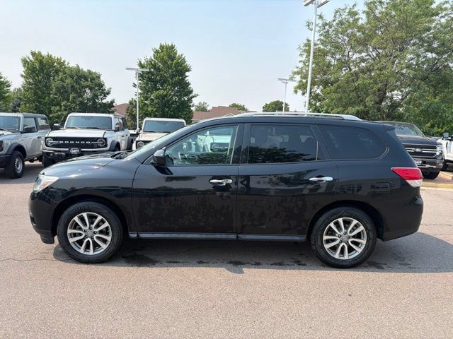 Used 2016 Nissan Pathfinder S AWD/4WD image 5