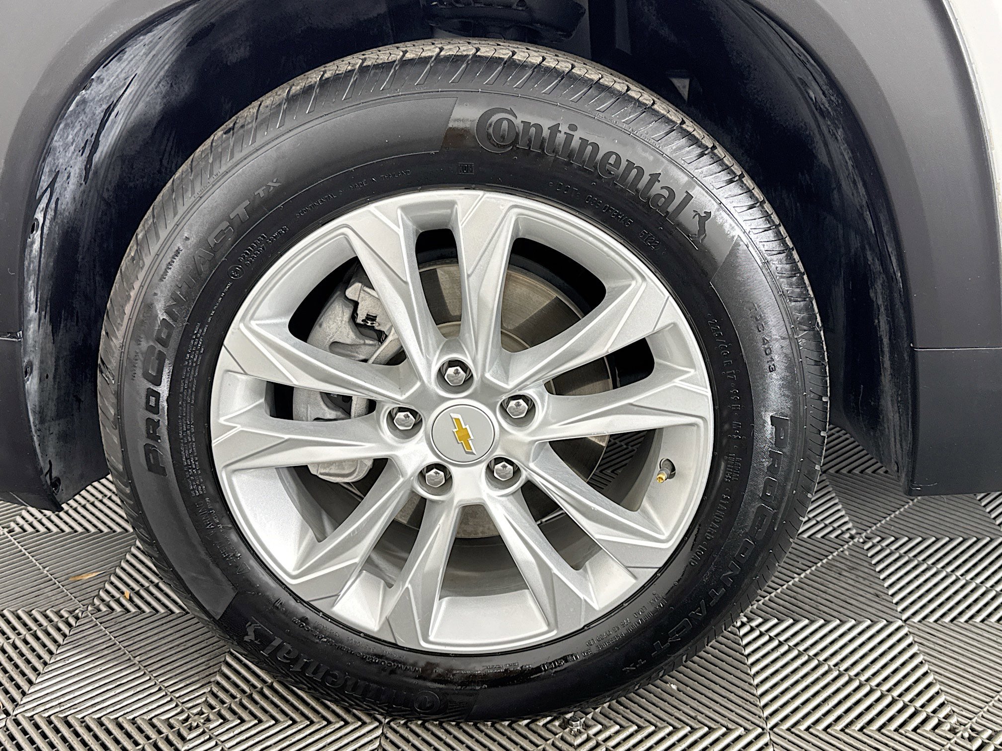 Used 2023 Chevrolet TrailBlazer LS FWD image 35