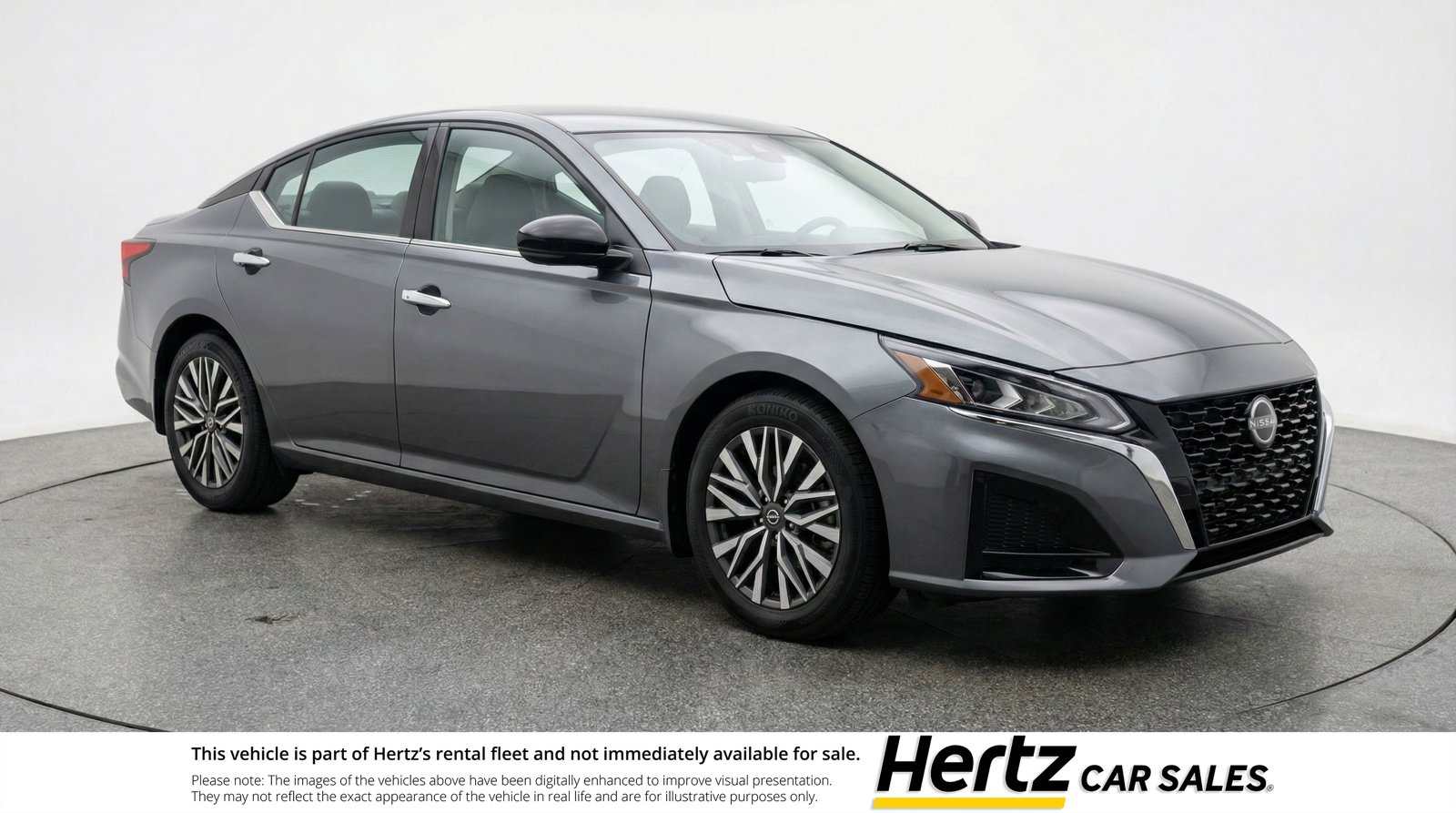 Used 2025 Nissan Altima 2.5 SV FWD image 1