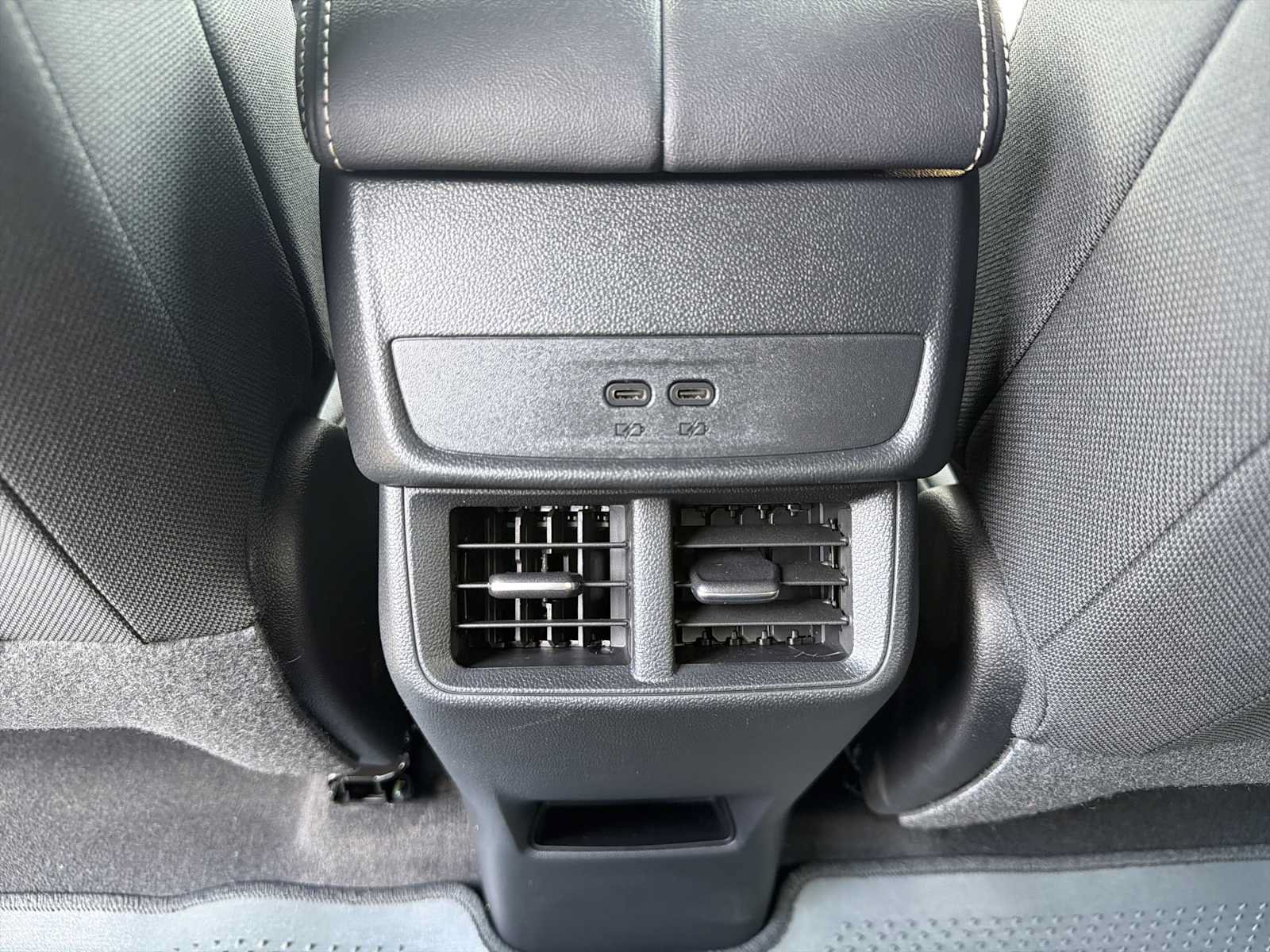 New 2026 GMC Terrain Elevation w/ Black Edition FWD image 4