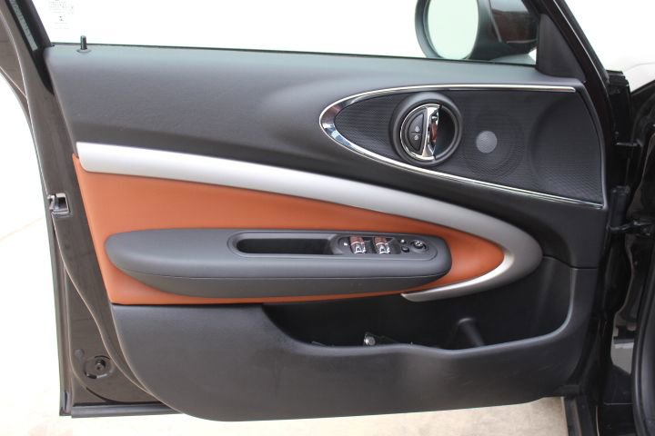 Used 2022 MINI Cooper Clubman John Cooper Works image 13