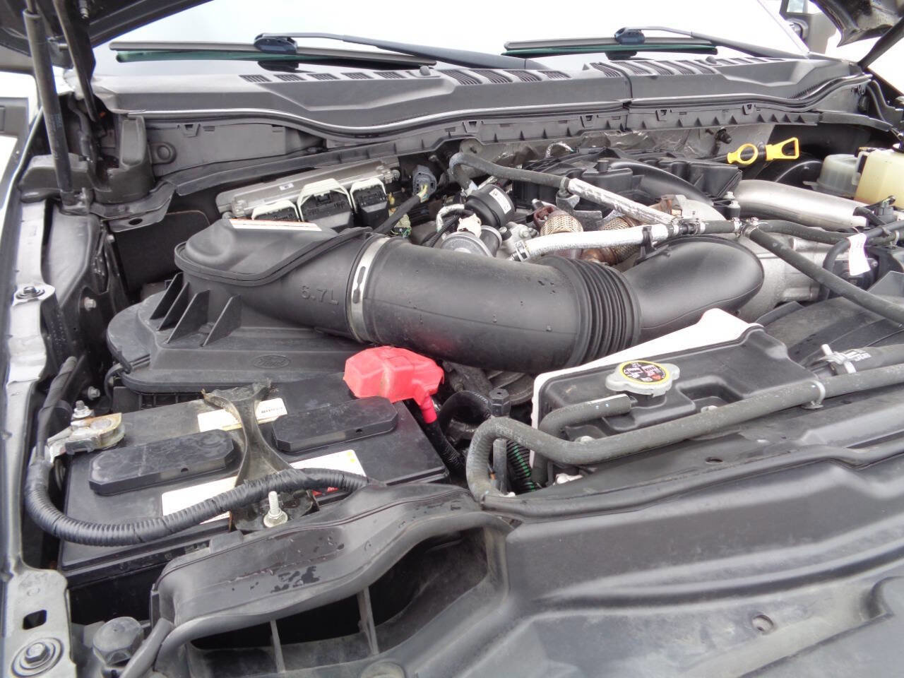 Used 2017 Ford F250 Lariat w/ Chrome Package image 36