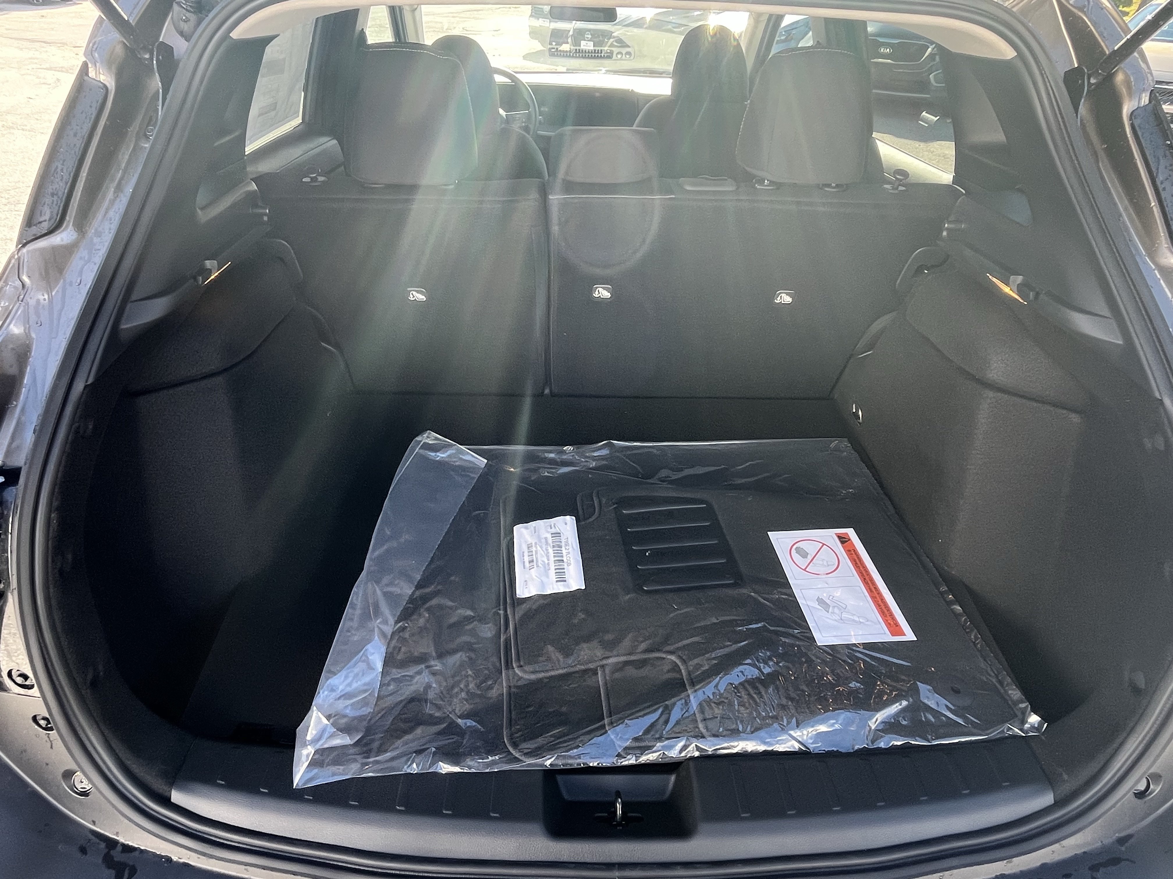 New 2027 Nissan Kicks SV AWD/4WD image 15