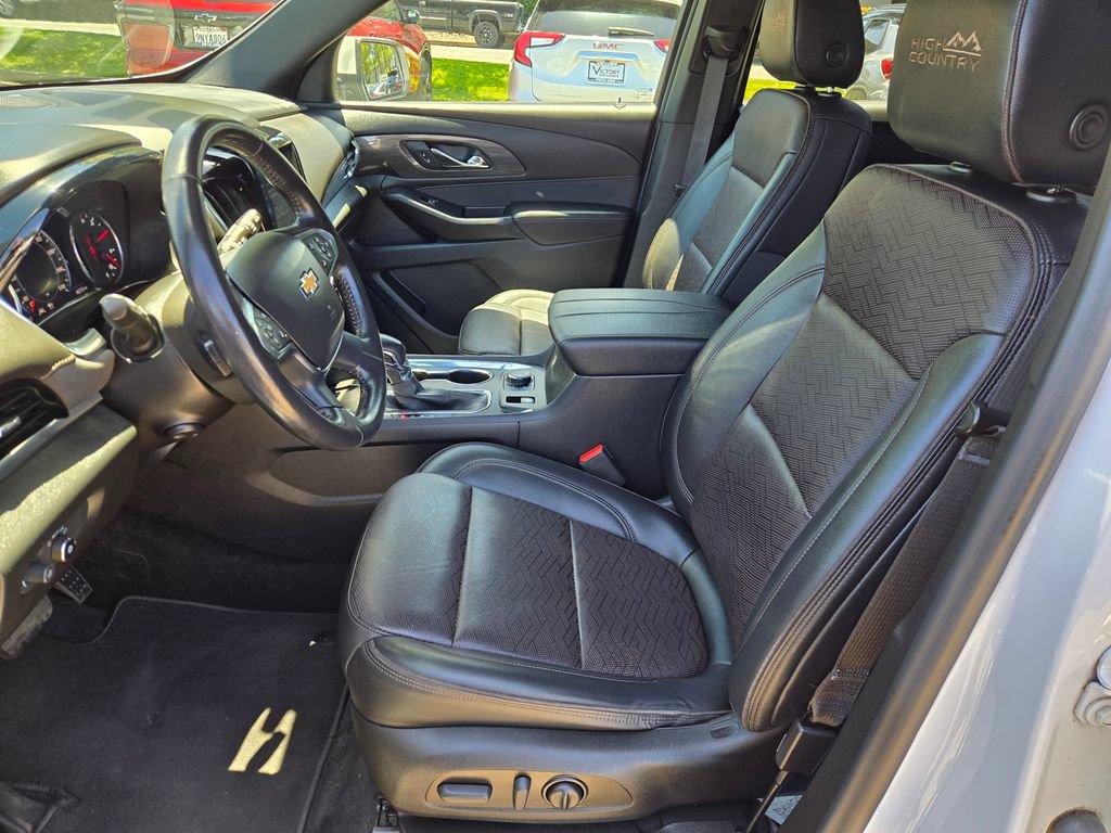 Used 2022 Chevrolet Traverse High Country AWD/4WD image 10