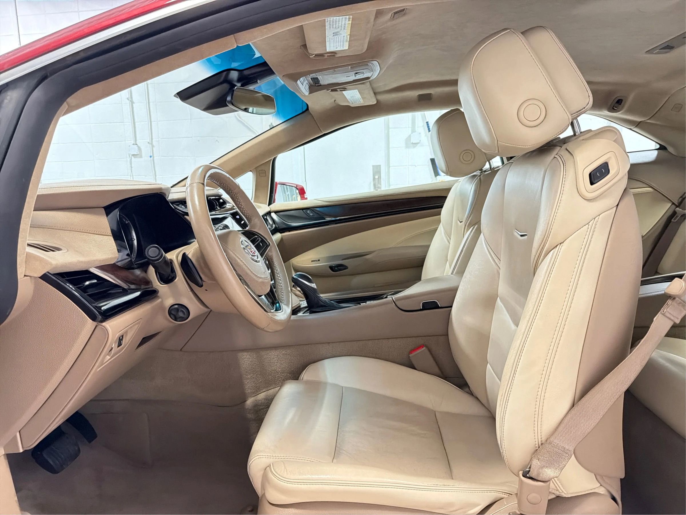 Used 2014 Cadillac ELR w/ Luxury Package image 9