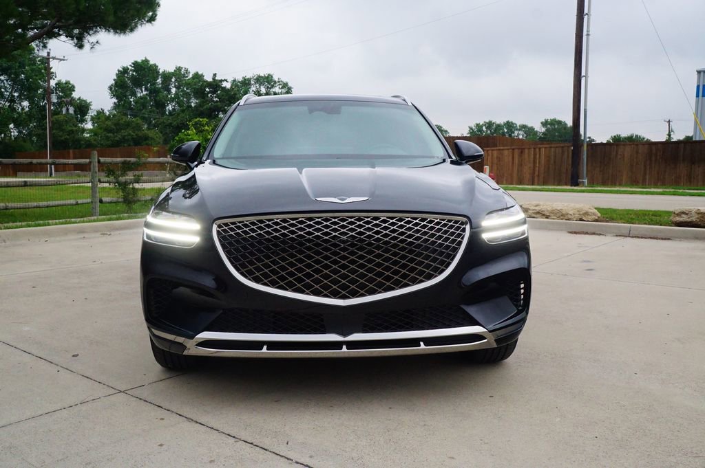 Certified 2025 Genesis GV70 2.5T Advanced w/ Advanced Package image 2