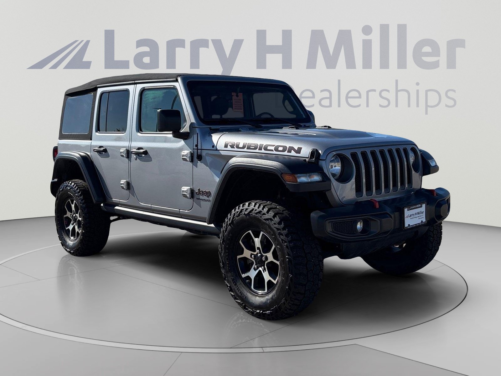 Used 2021 Jeep Wrangler Unlimited Rubicon w/ Cold Weather Group AWD/4WD image 9