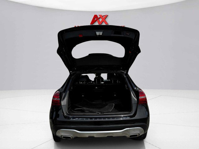 Used 2020 Mercedes-Benz GLA 250 4MATIC image 48