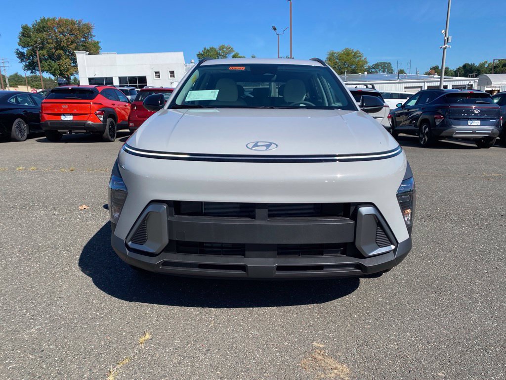 New 2027 Hyundai Kona SEL Sport AWD/4WD image 3