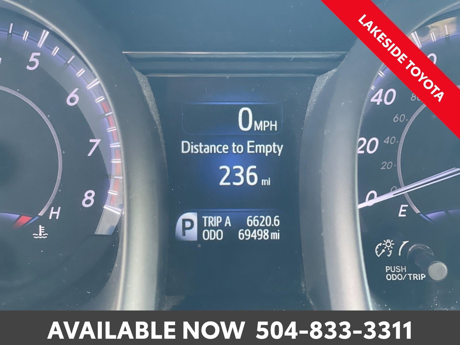 Used 2015 Toyota Avalon Limited w/ Technology Package image 38