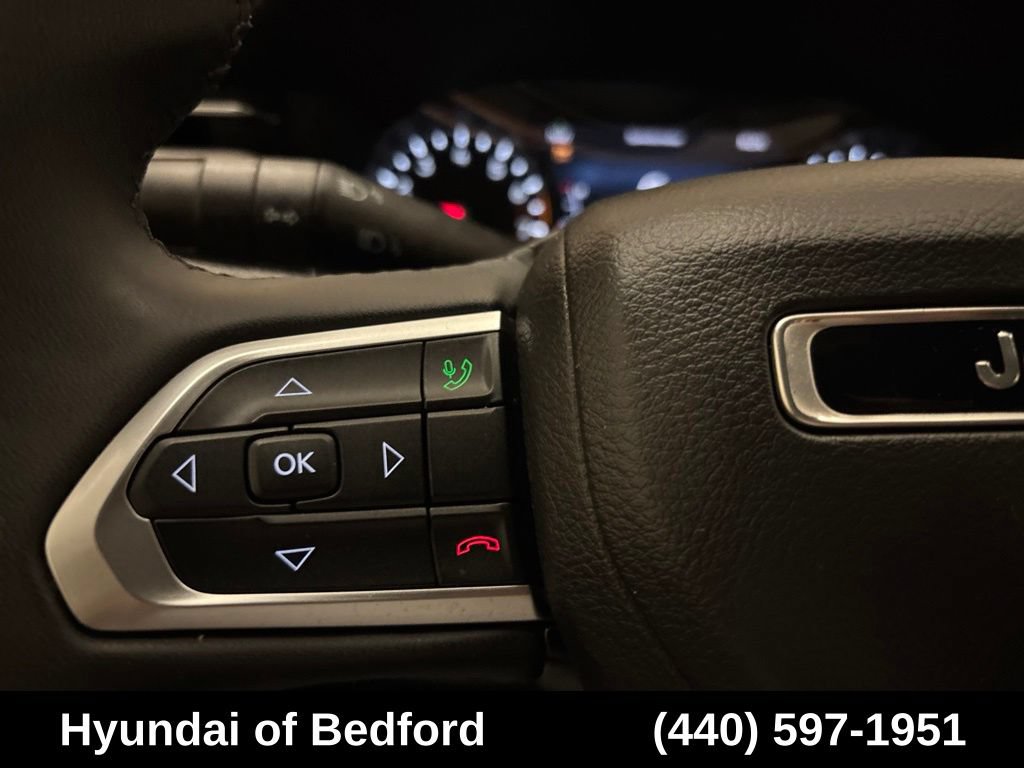 Used 2024 Jeep Compass Latitude AWD/4WD image 18