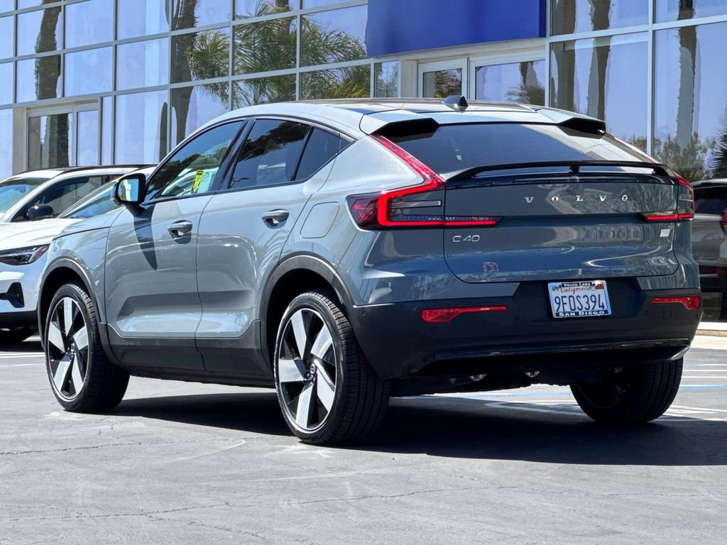 Certified 2023 Volvo C40 P8 Recharge Ultimate AWD/4WD image 3