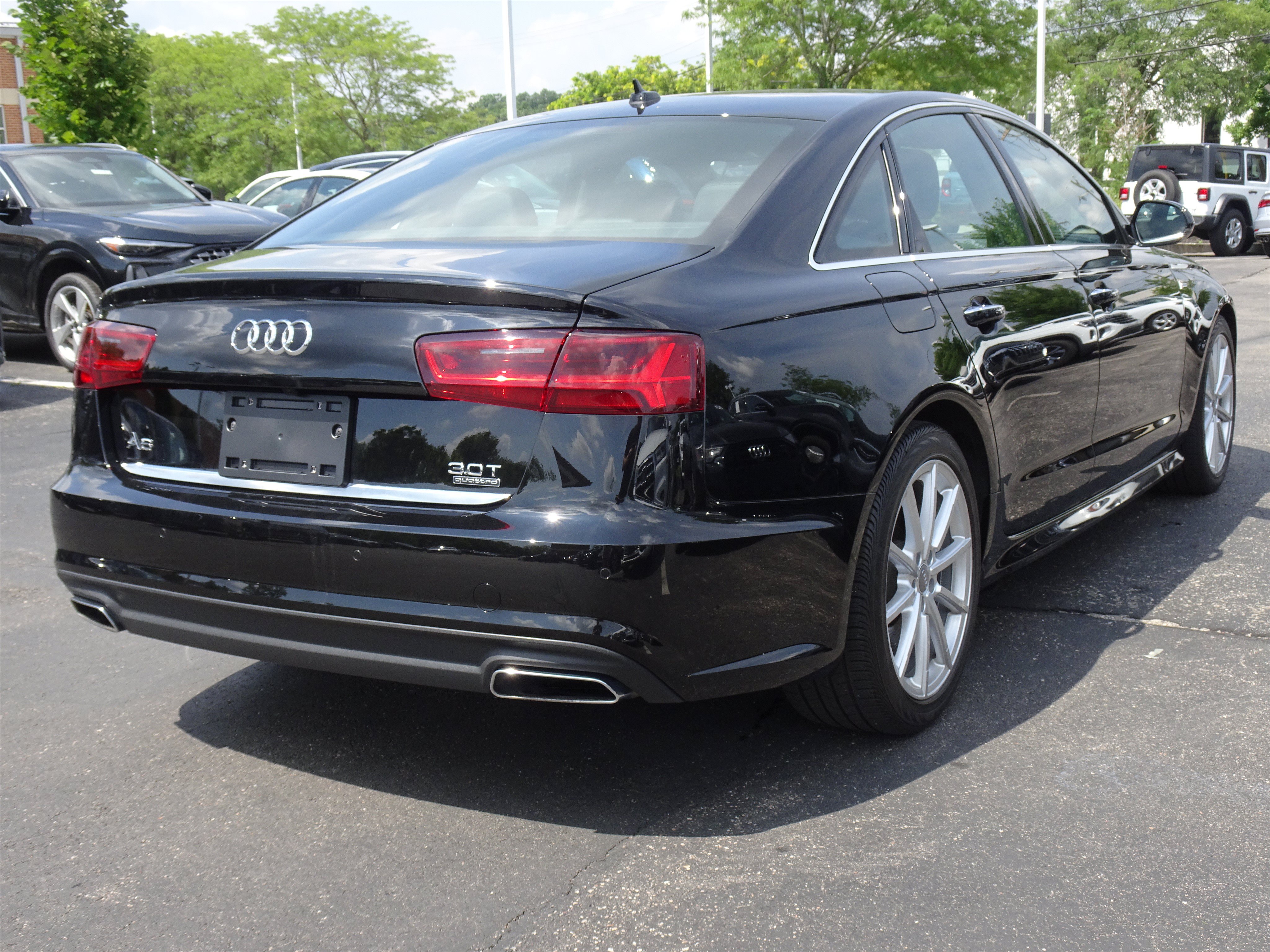 Used 2018 Audi A6 3.0T Premium Plus w/ Premium Plus Package AWD/4WD image 5