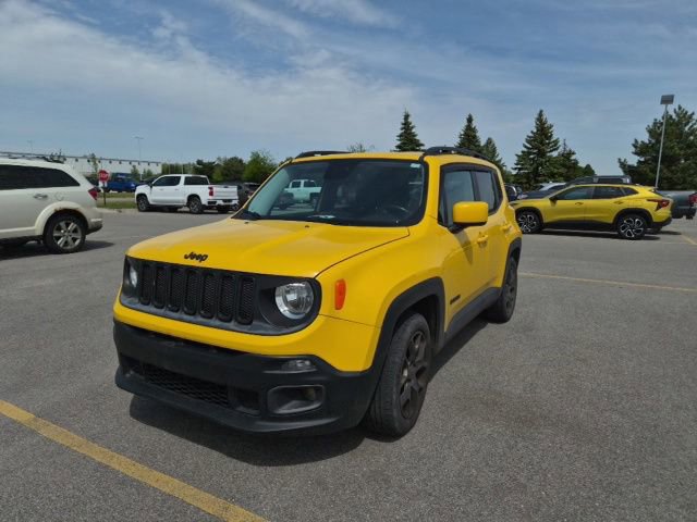 Used 2016 Jeep Renegade Latitude FWD video 1