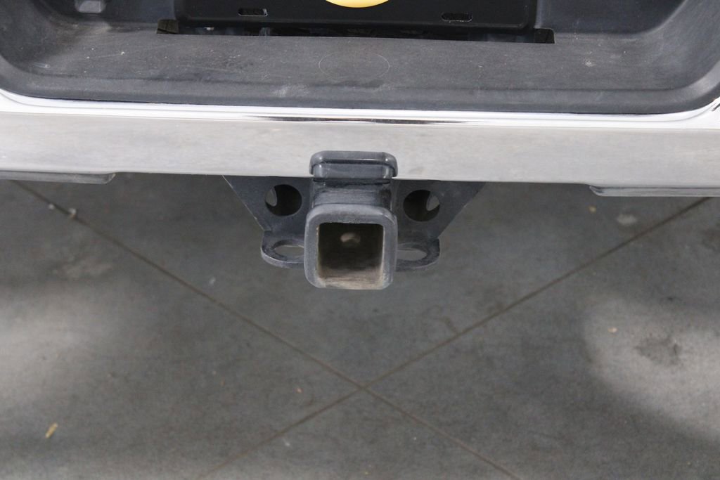 Used 2024 Chevrolet Silverado 1500 LT image 9