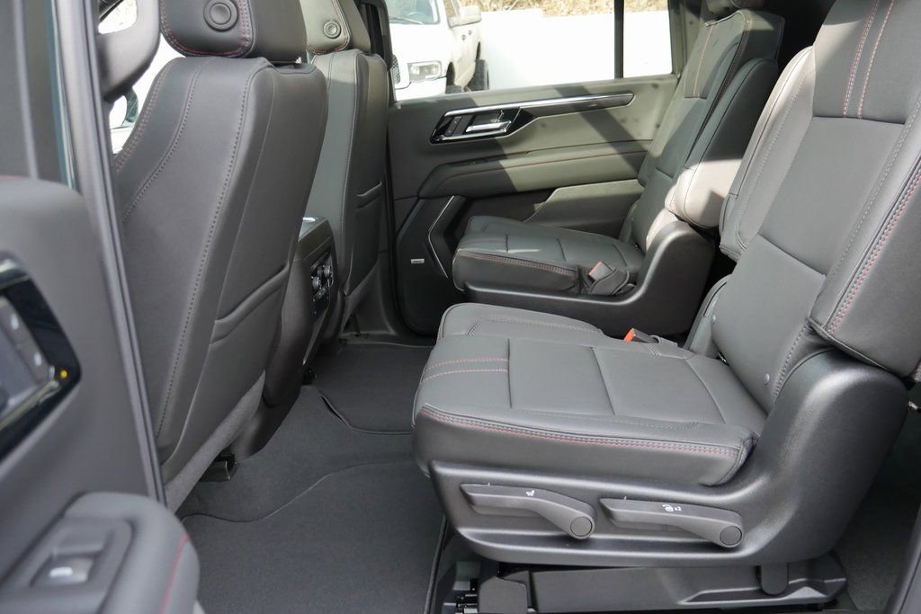 New 2026 Chevrolet Suburban RST w/ Advanced Technology Package image 26