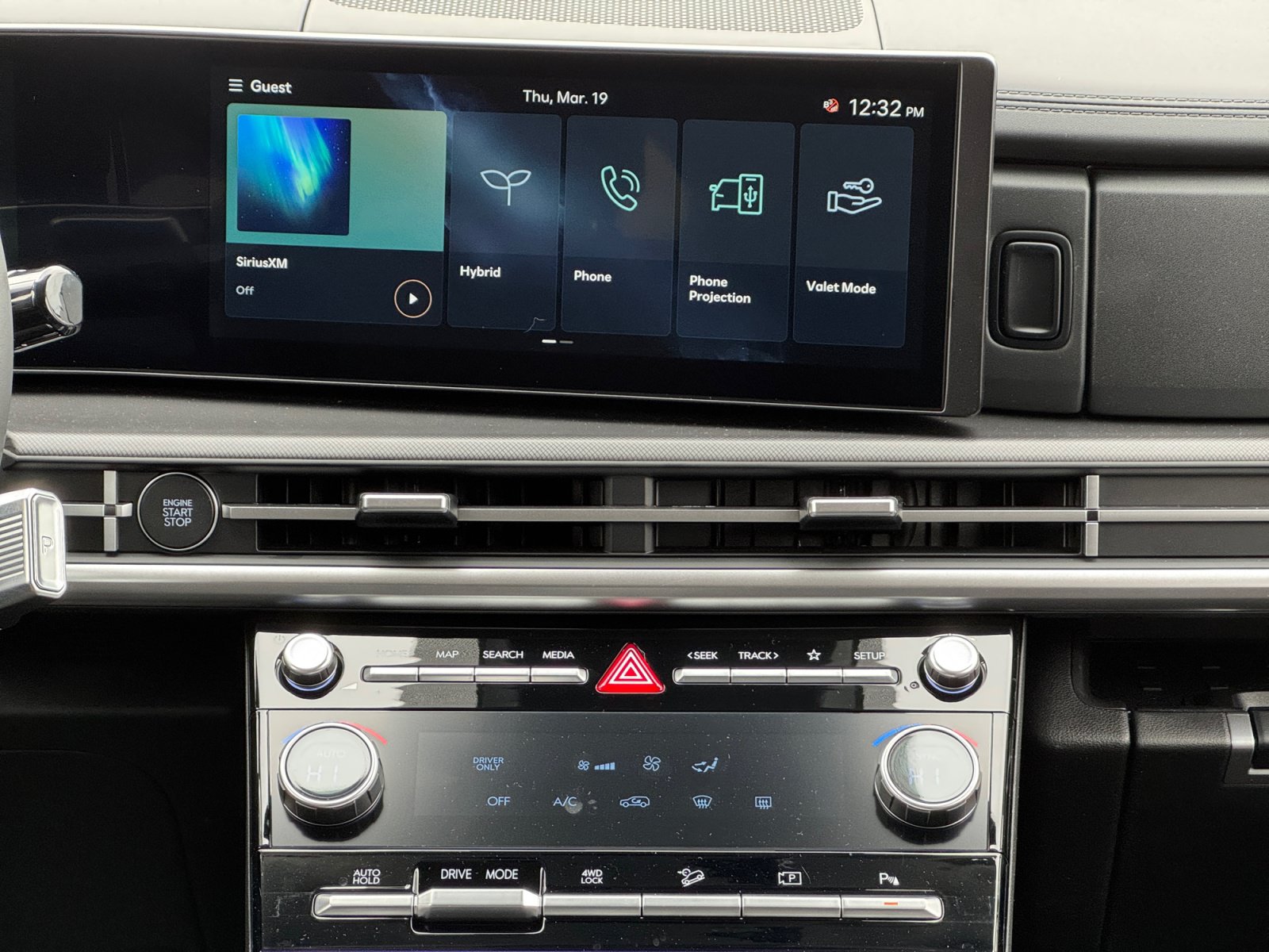 New 2026 Hyundai Santa Fe SE AWD/4WD image 11
