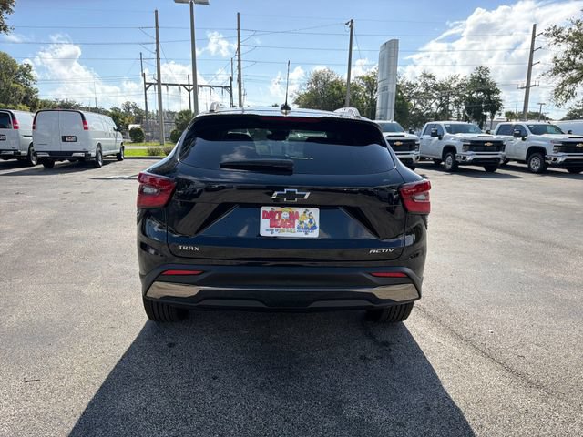New 2026 Chevrolet Trax ACTIV w/ Sunroof Package FWD image 11