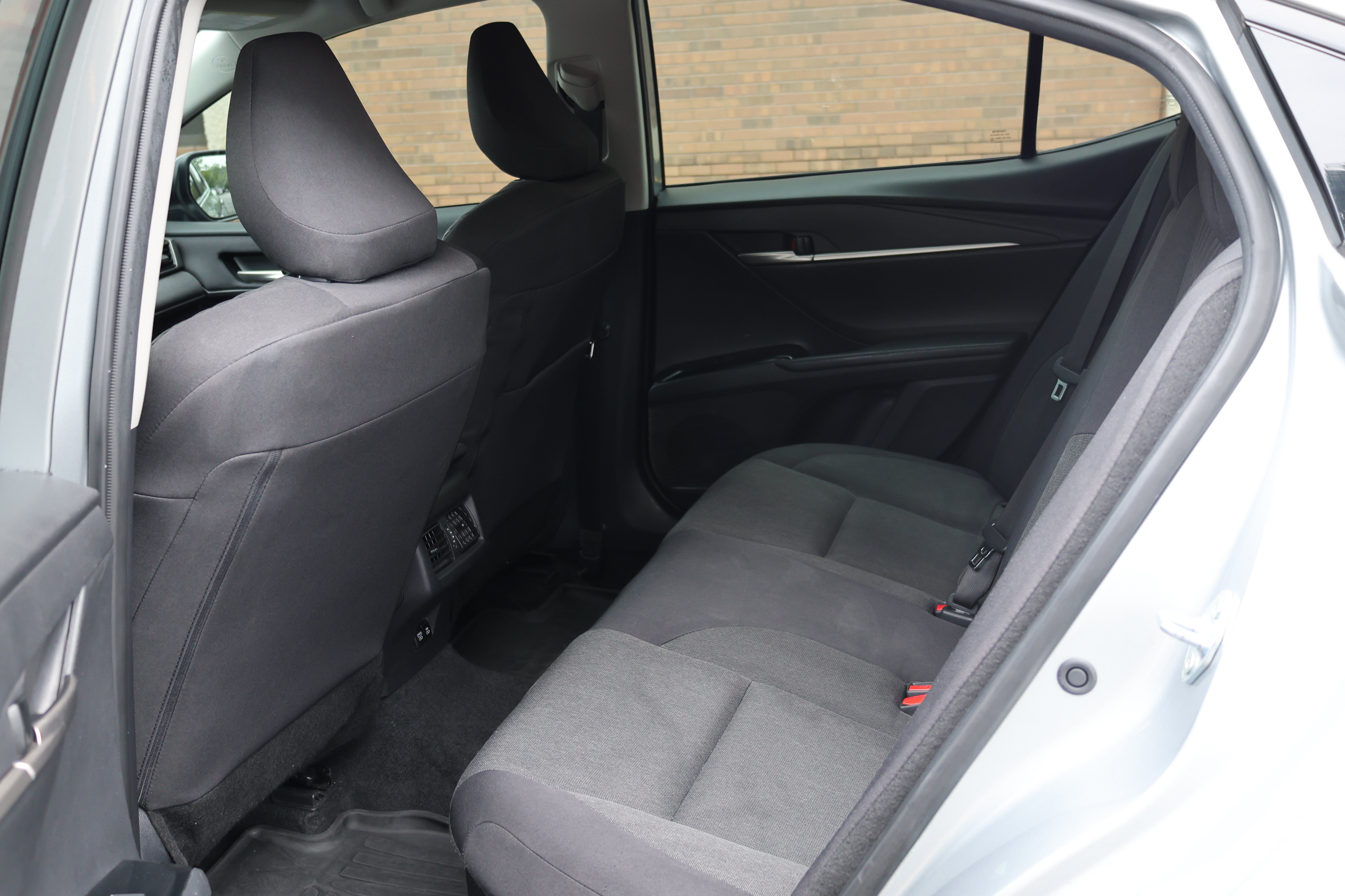 Used 2025 Toyota Camry LE FWD image 15