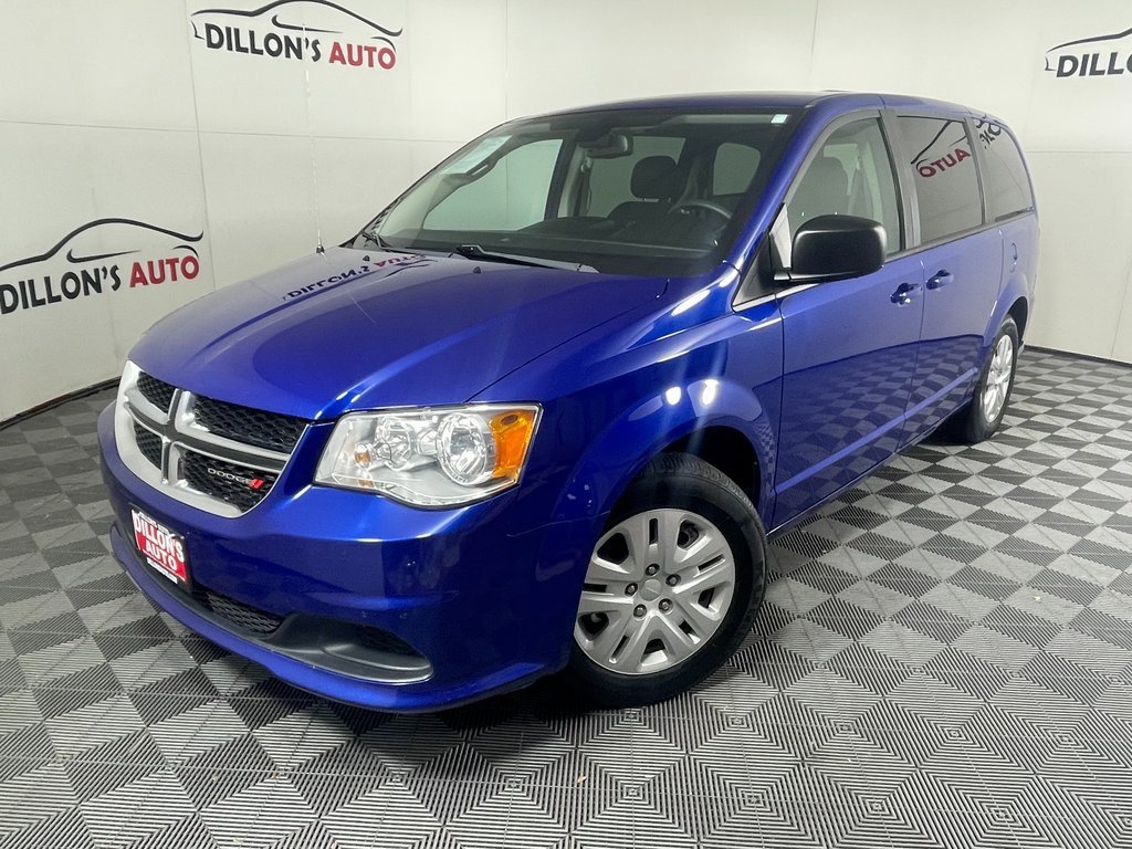 Used 2018 Dodge Grand Caravan SE w/ UConnect Hands-Free Group image 1