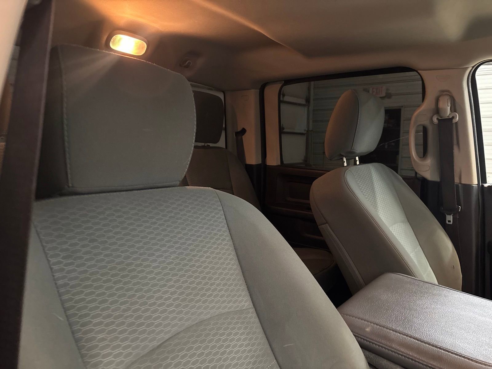 Used 2016 RAM 3500 Tradesman w/ Chrome Appearance Group image 26