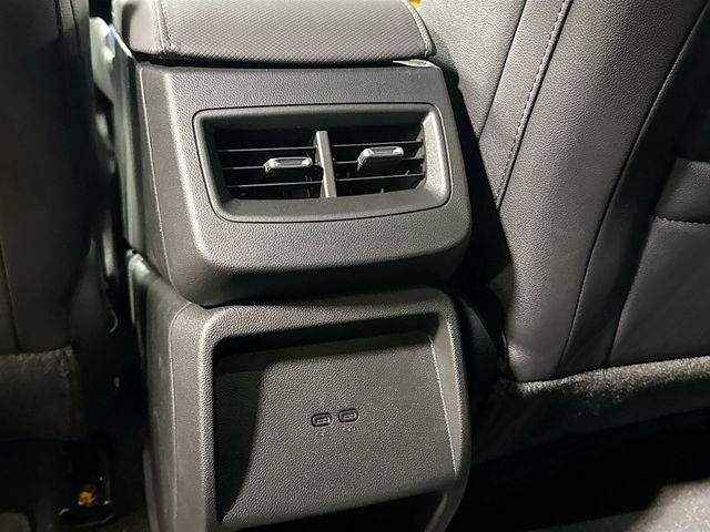 New 2026 Chevrolet Equinox EV LT FWD image 29