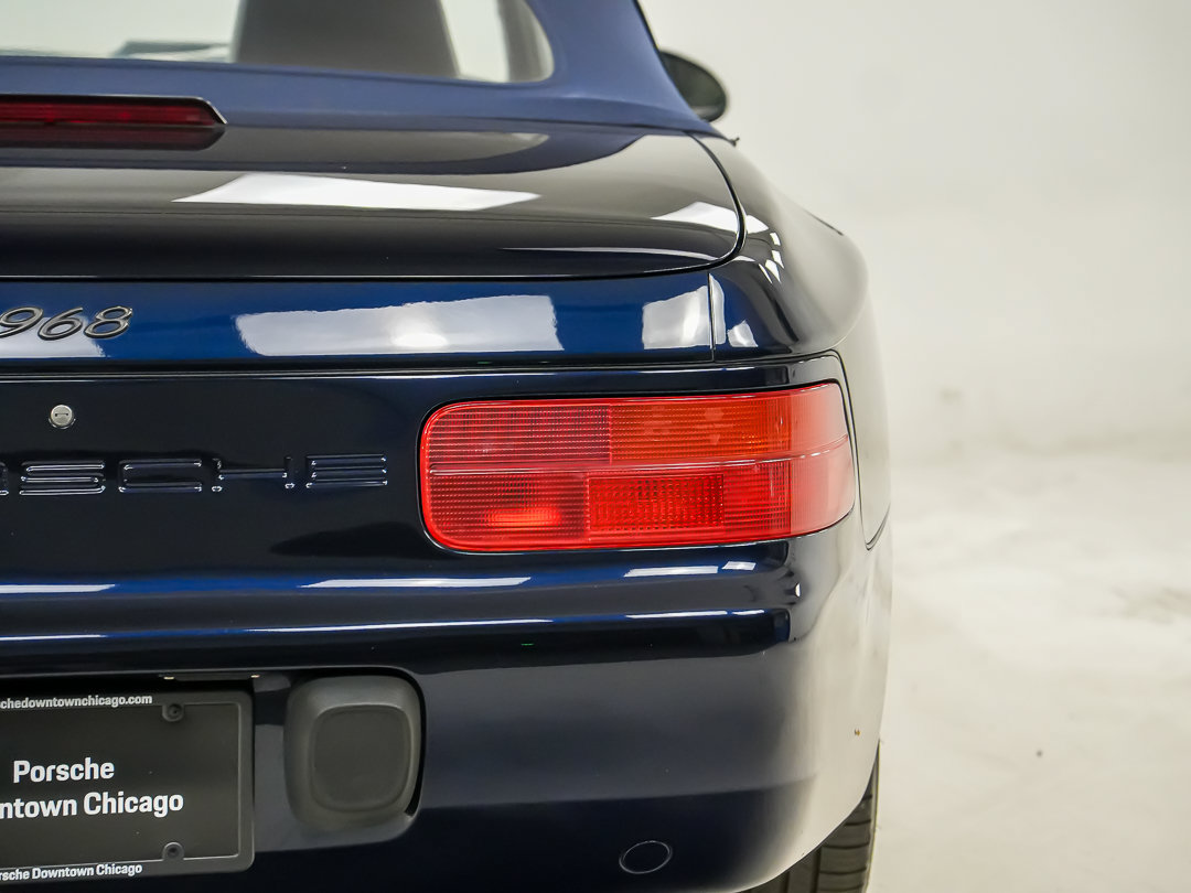 Used 1992 Porsche 968 Cabriolet RWD image 12