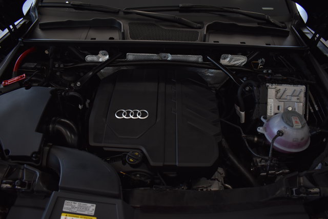 Used 2025 Audi Q5 2.0T Premium Plus w/ Premium Plus Package AWD/4WD image 30