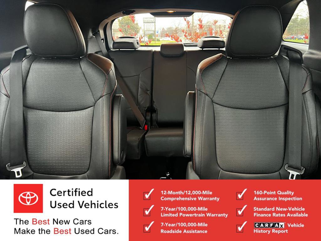 Certified 2025 Toyota Sienna XSE image 11