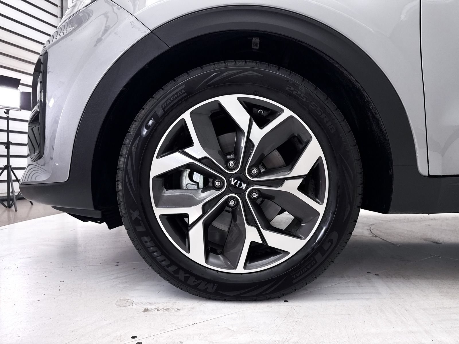 Used 2020 Kia Sportage EX FWD image 14