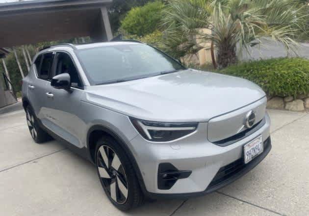 Used 2023 Volvo XC40 Recharge Ultimate AWD/4WD image 7