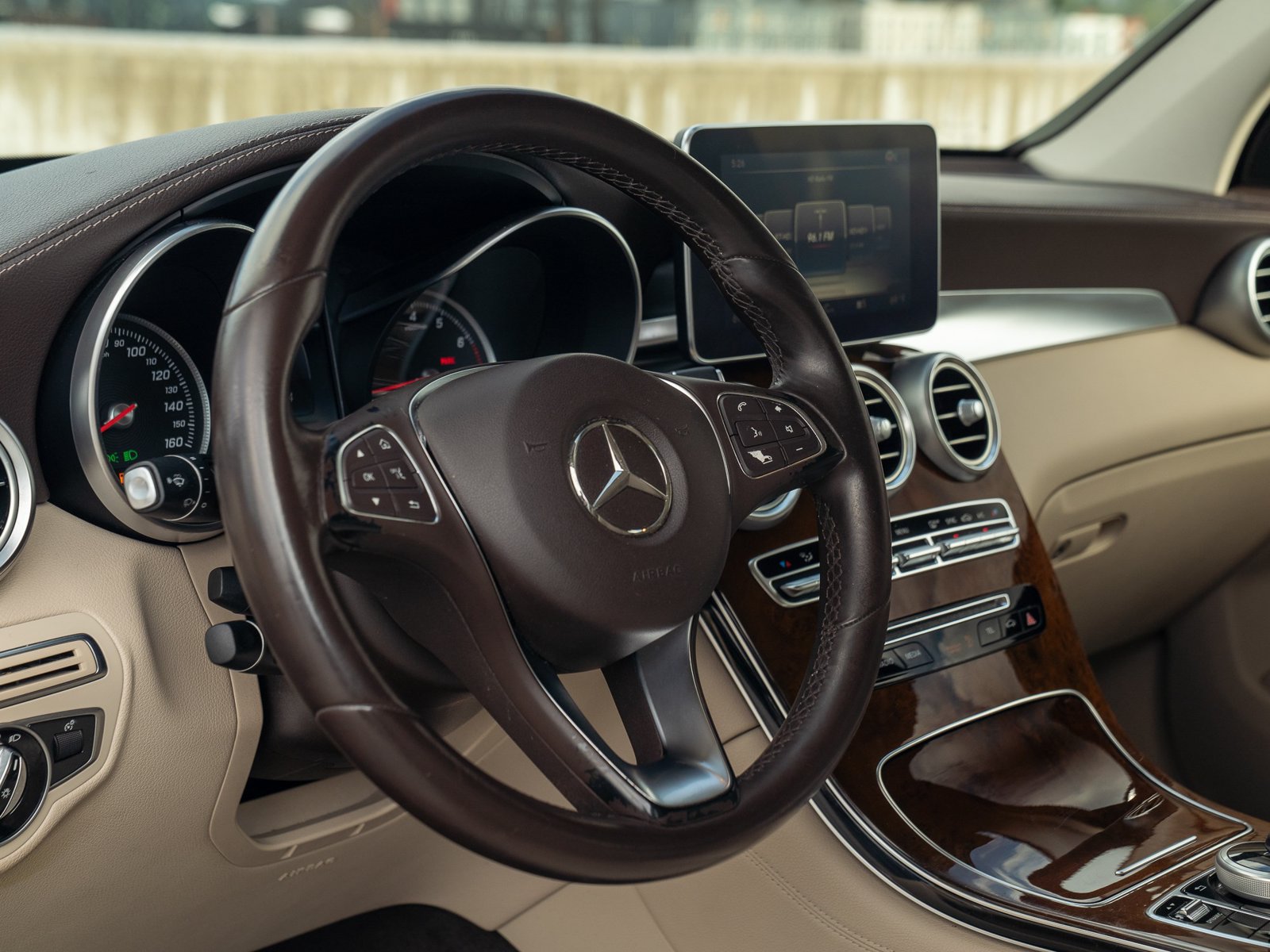 Used 2016 Mercedes-Benz GLC 300 image 16