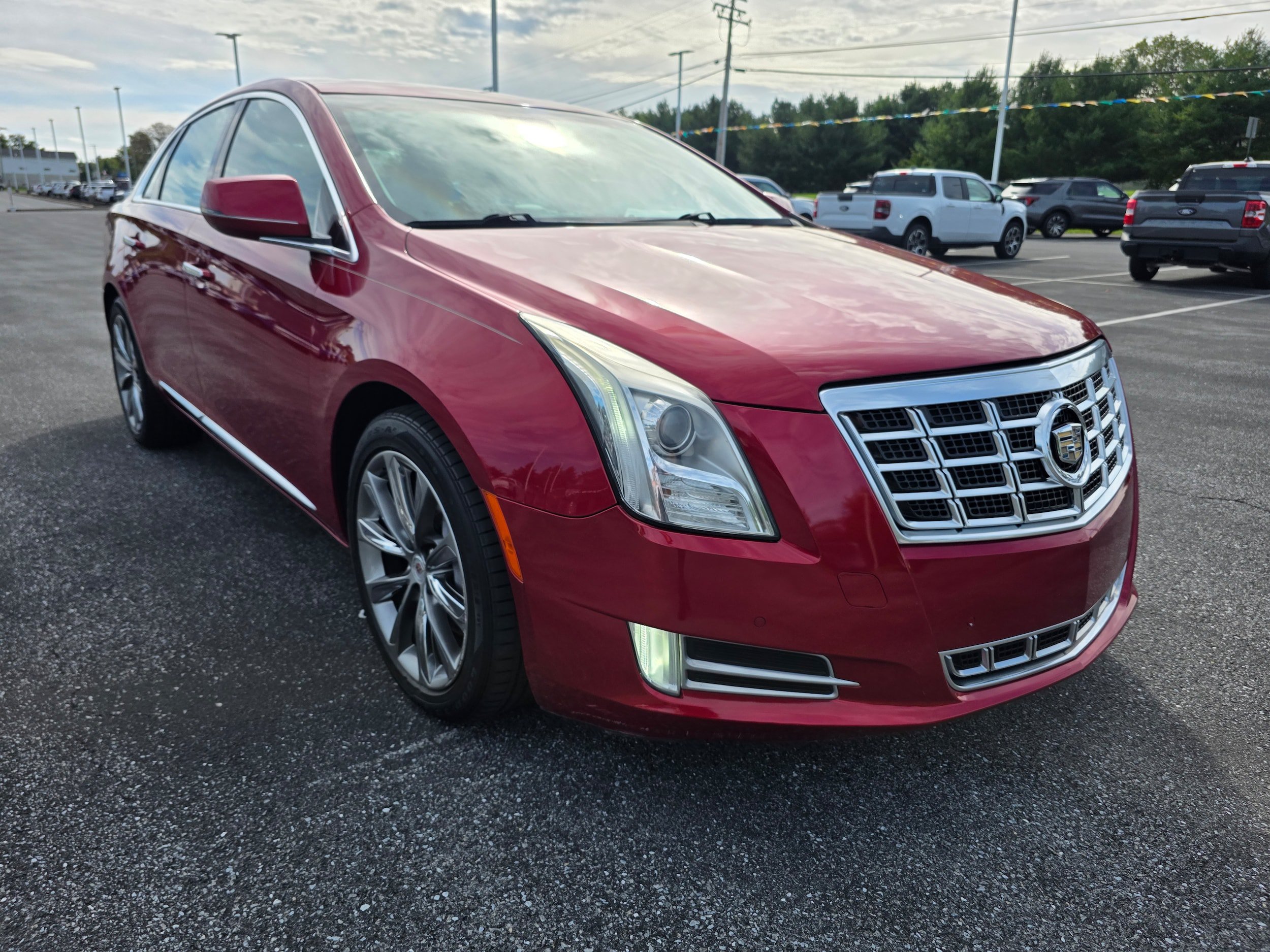Used 2013 Cadillac XTS Luxury w/ Driver Awareness Package AWD/4WD image 7