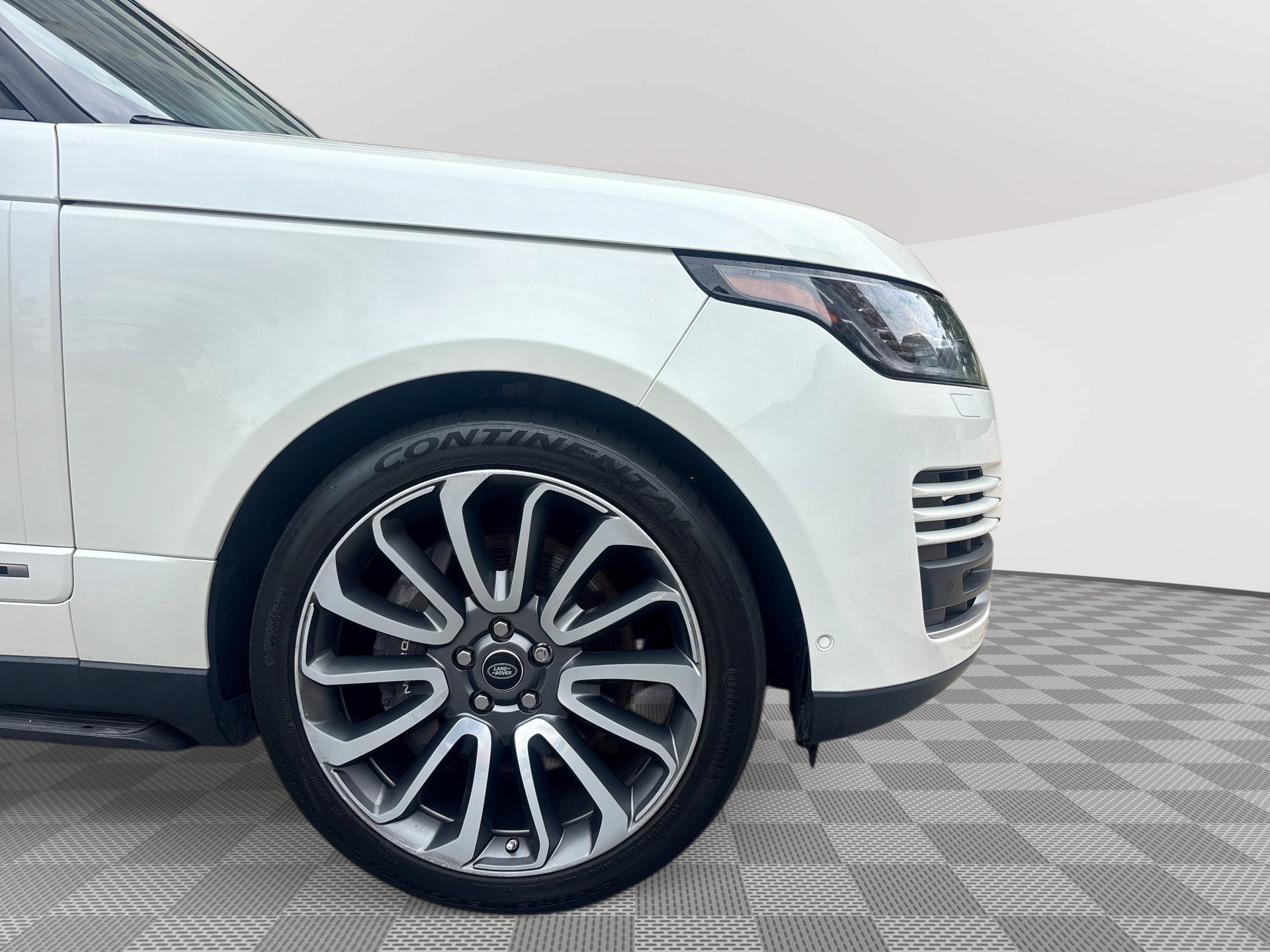 Used 2020 Land Rover Range Rover Long Wheelbase Autobiography AWD/4WD image 31