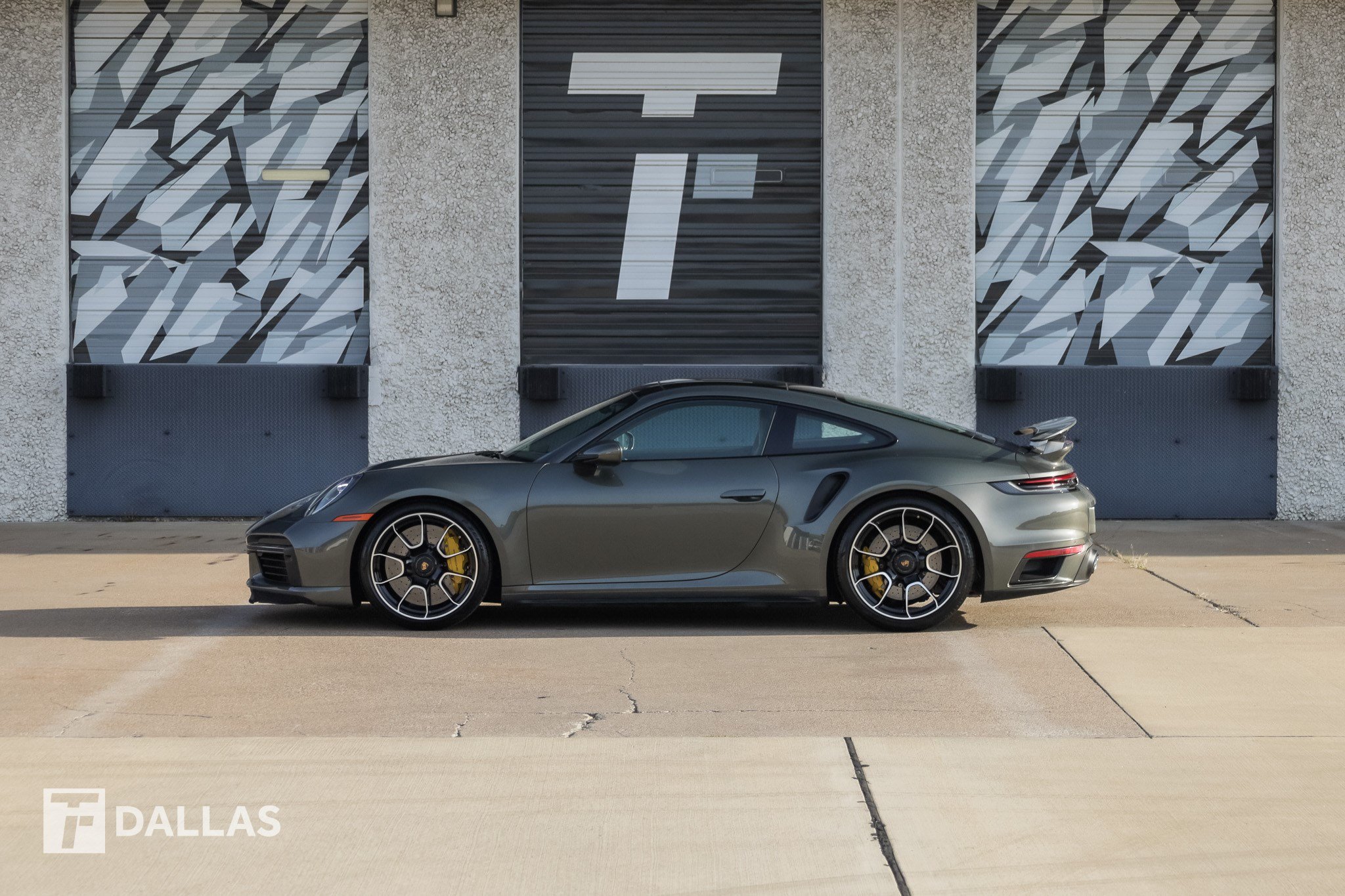 Used 2022 Porsche 911 Turbo S AWD/4WD video 1