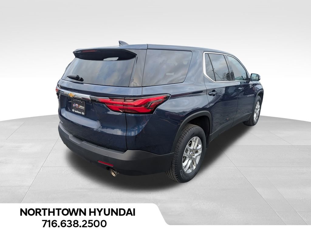 Used 2023 Chevrolet Traverse LS w/ Safety Package image 14