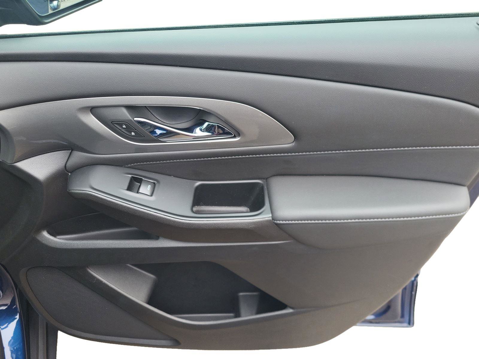 Certified 2023 Chevrolet Traverse LT image 15