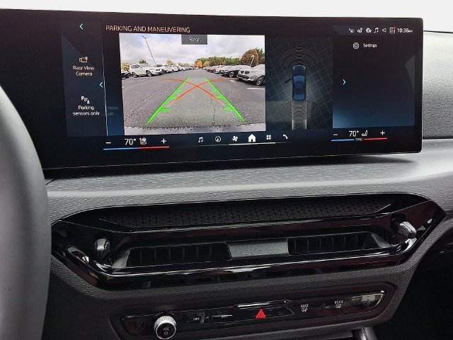 New 2026 BMW 330i xDrive Sedan w/ Premium Package AWD/4WD image 15