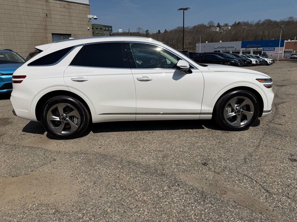 Used 2026 Genesis GV70 2.5T Advanced AWD/4WD image 7
