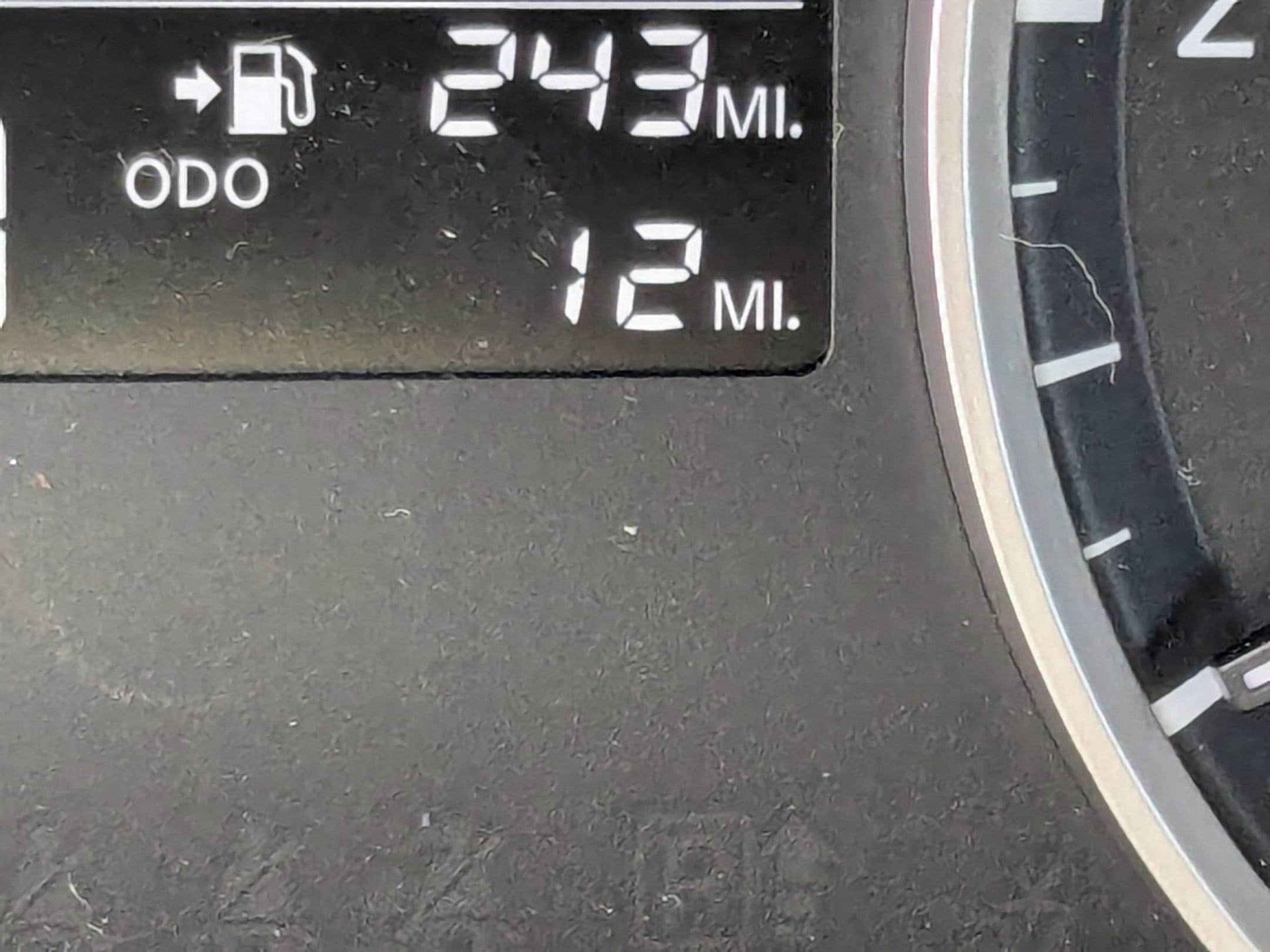 New 2025 Nissan Kicks Play S FWD image 19