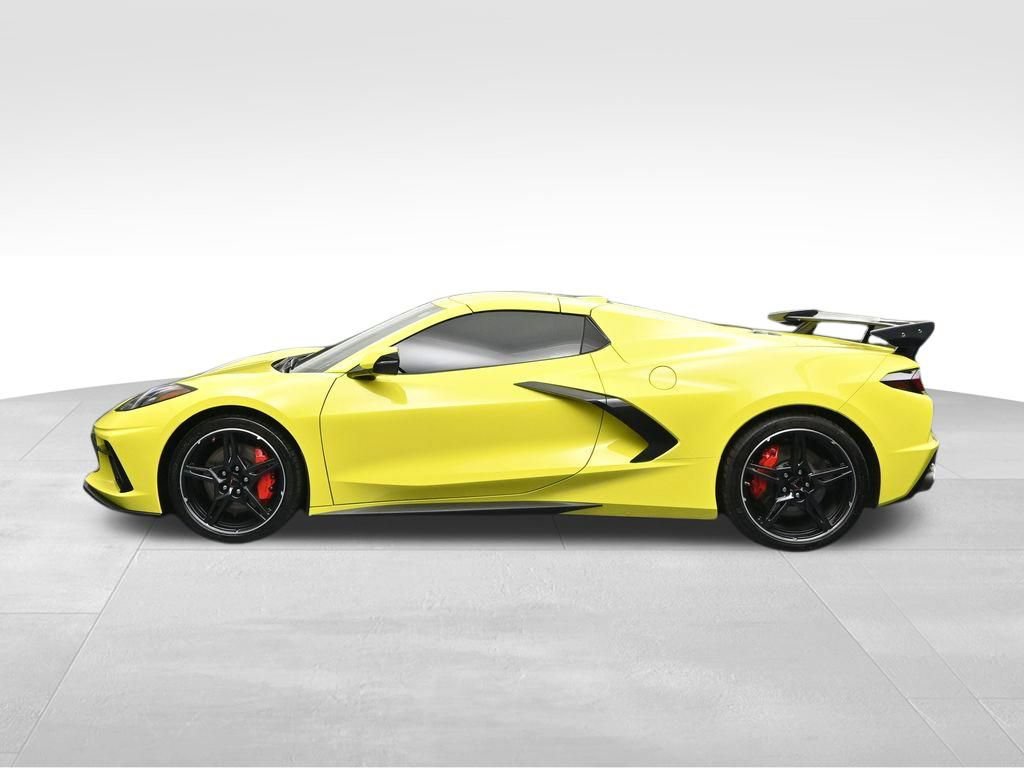 Used 2021 Chevrolet Corvette Stingray Premium Conv w/ Z51 Performance Package RWD image 2