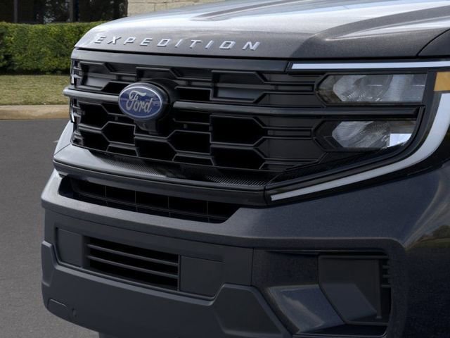 New 2026 Ford Expedition Active image 17
