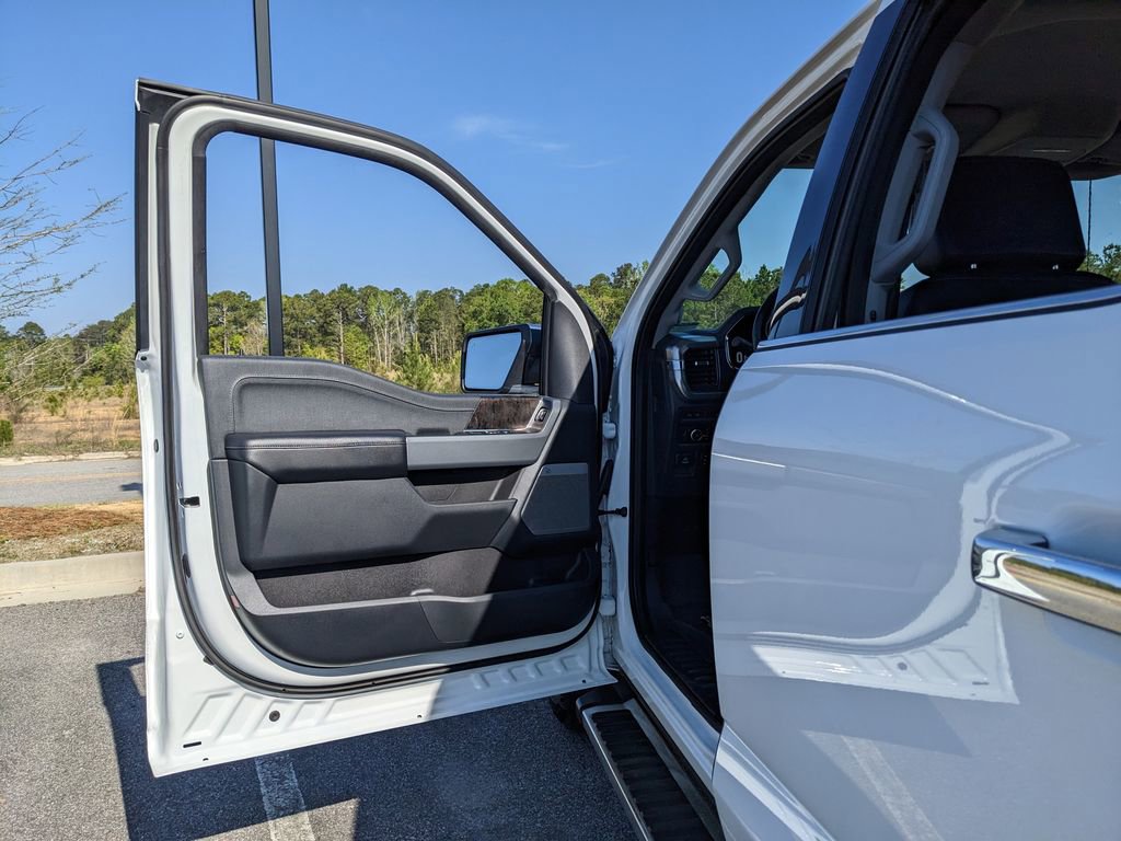 Used 2023 Ford F150 Lariat w/ FX4 Off-Road Package AWD/4WD image 57