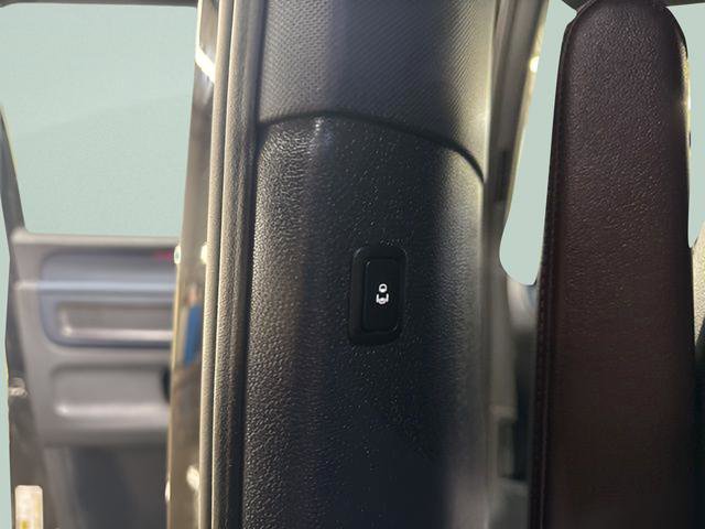 New 2025 Volkswagen ID. Buzz Pro S image 16