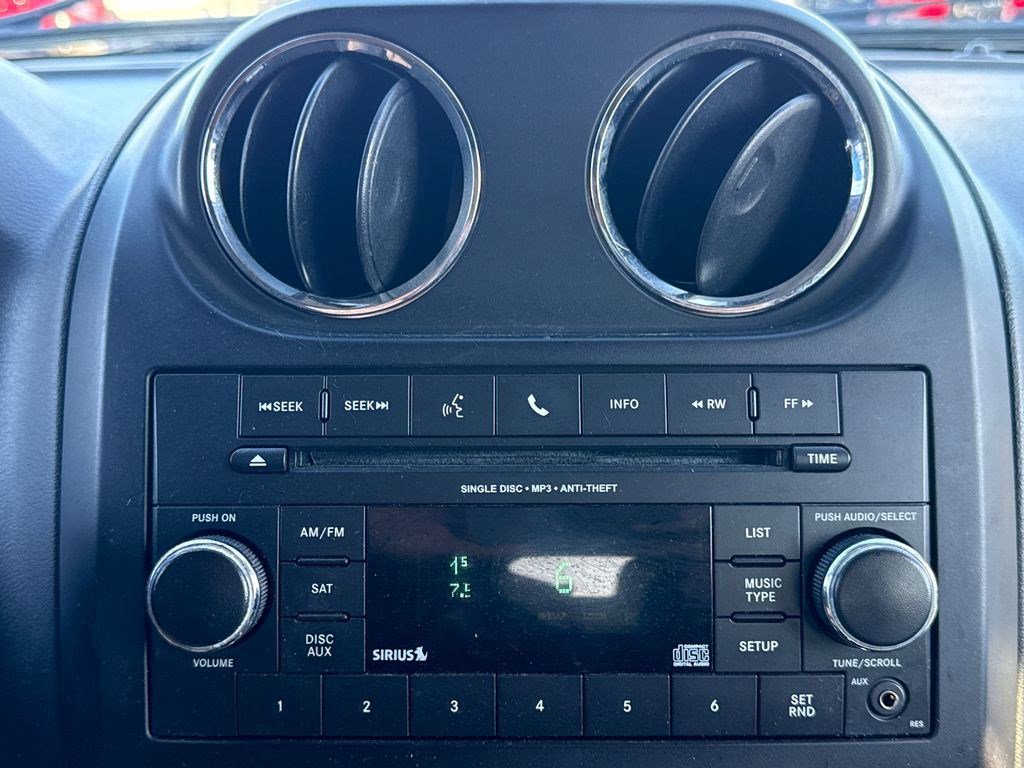 Used 2016 Jeep Compass Sport w/ Power Value Group image 24