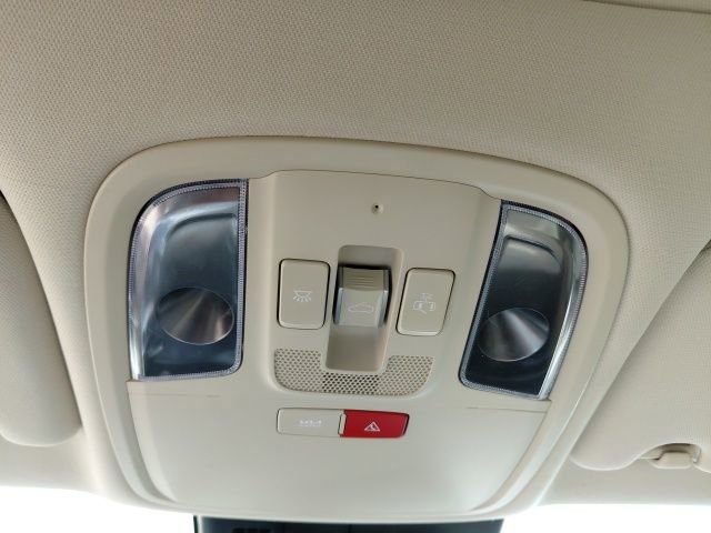 Used 2023 Kia Stinger GT-Line w/ Sun & Sound Package image 21