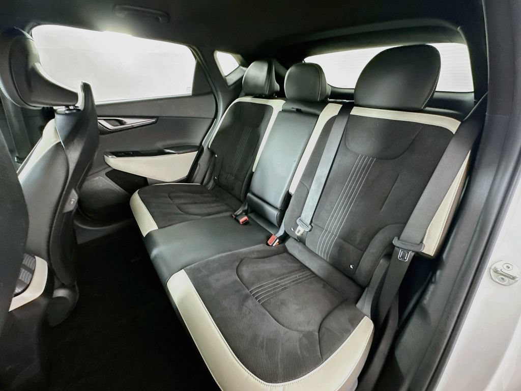 Used 2023 Kia EV6 GT-Line w/ GT-Line Suede Seat Package AWD/4WD image 26